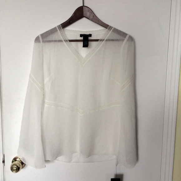 Kenneth Cole Tops - Kenneth Cole Boho Chic White Flowy Shirt